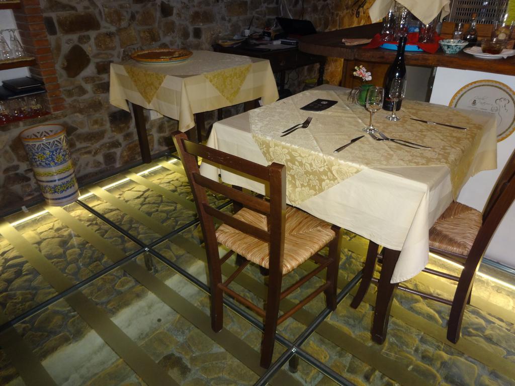 Hysnara Affittacamere Isnello Exterior foto